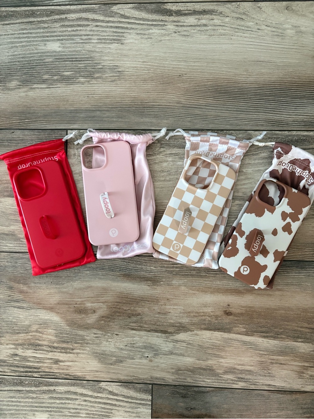 Lot of 3 Loopy Cases

Brown cow has sold